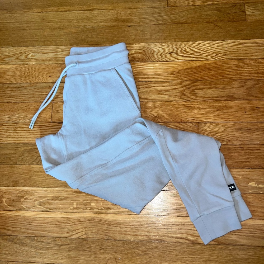 Alphalete Identity Jogger size small color “String” / light grey-ish color